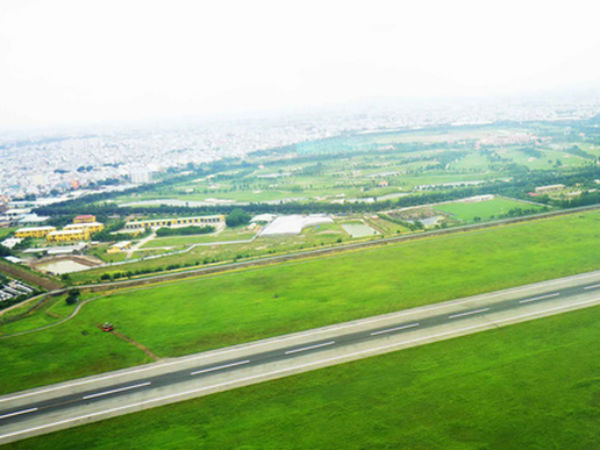 Sân bay Tân Sơn Nhất: 'Cần đất sân golf thì lấy đất của sân golf'