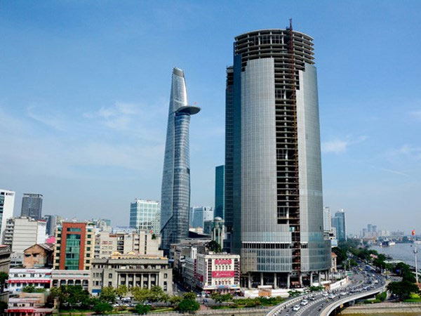 Video: Hơn 10 năm lận đận của cao ốc Saigon One Tower