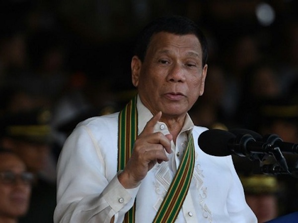 Duterte công kích trưởng cao ủy nhân quyền LHQ là 'óc rỗng'