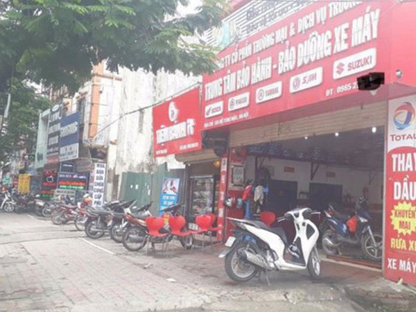 Nữ biên tập viên thuê người bắn 'dằn mặt' đối phương hầu tòa