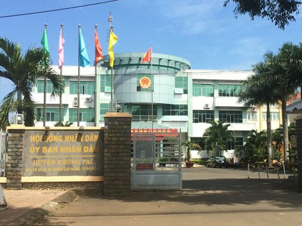Vụ 500 giáo viên mất việc: Thống nhất kỷ luật bí thư, chủ tịch