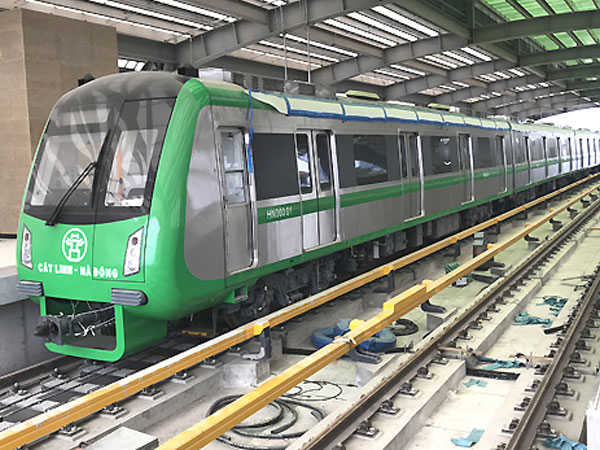 Giá vé tàu Cát Linh - Hà Đông cao hơn xe buýt được 'đa số chấp thuận'