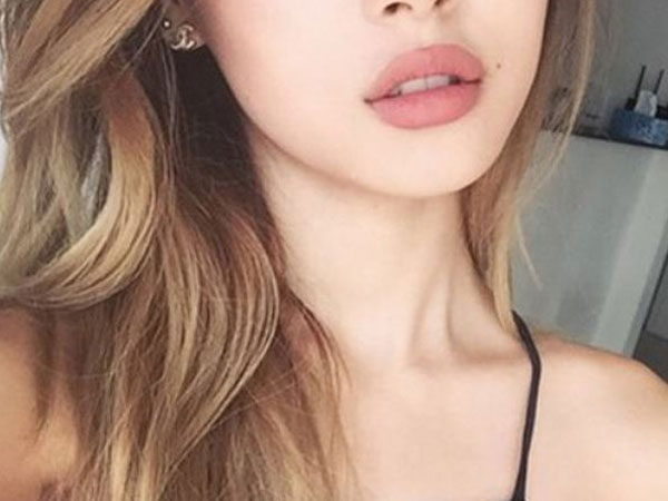 Choáng vì ô sin trẻ 'ngoan' hết phần bà chủ