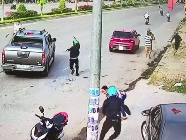 Nghi can cầm đầu vụ nổ súng 'như phim' ở Nhơn Trạch đầu thú