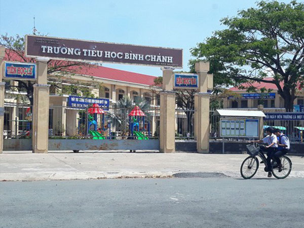 Vụ cô giáo quỳ gối: Xem xét thu hồi chứng chỉ hành nghề luật sư của ông Võ Hòa Thuận