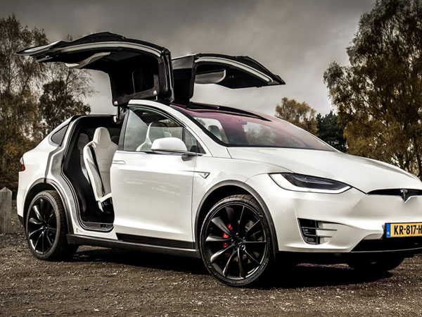 10 mẫu SUV tăng tốc nhanh nhất năm 2018