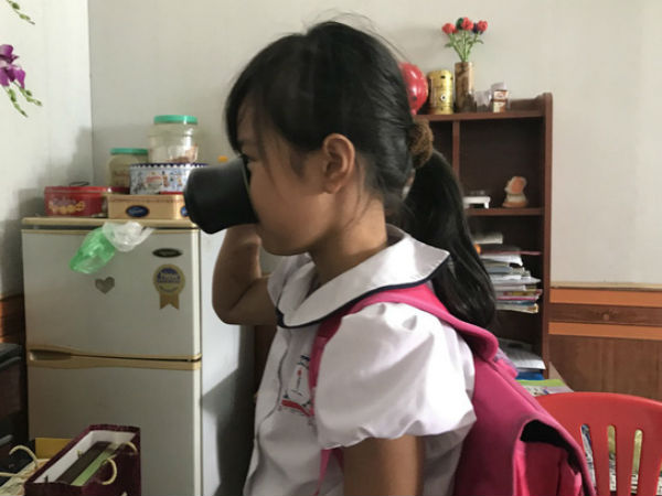 Vụ HS bị ép uống nước giẻ lau bảng: Mẹ nữ giáo viên giật kết quả khám sức khỏe?