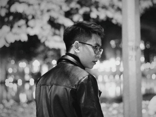 Chủ nhân của 'Người âm phủ' và lời kể bất ngờ về hoàn cảnh bài hát ra đời