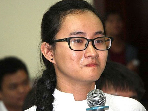 Em Phạm Song Toàn được tôn vinh ở trường mới: Chính trực và dũng cảm không gục ngã