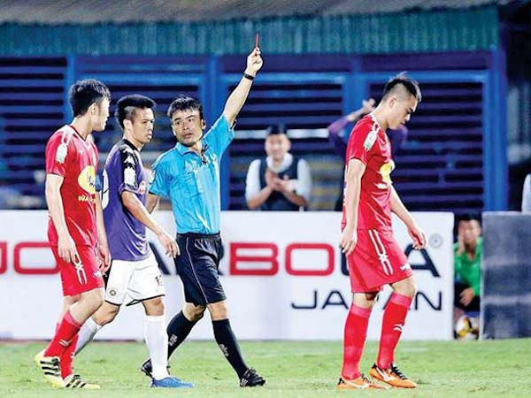 HAGL và gánh nặng của bóng đá đẹp