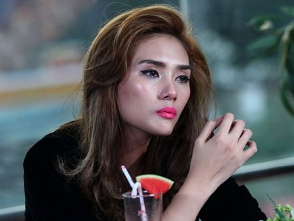 Người thuê giang hồ đe dọa Võ Hoàng Yến là một Á khôi?
