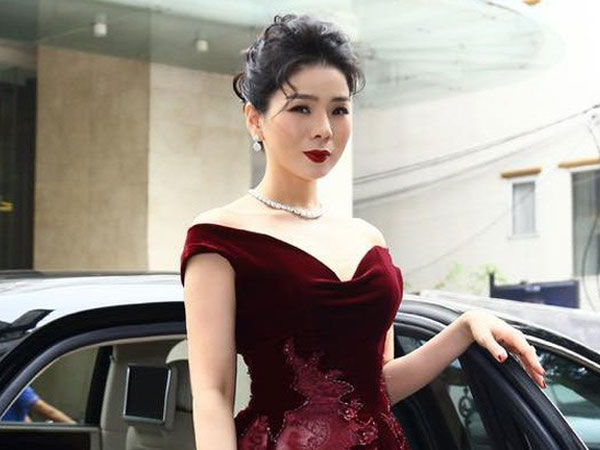 Ca sĩ Lệ Quyên lên tiếng về đường dây tiền ảo lừa đảo lớn nhất lịch sử hút 32.000 người tham gia với quy mô 15.000 tỷ đồng