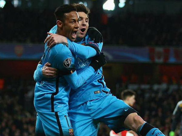 Chấn động: MU đánh bại Man City, Neymar rủ Messi về Old Trafford