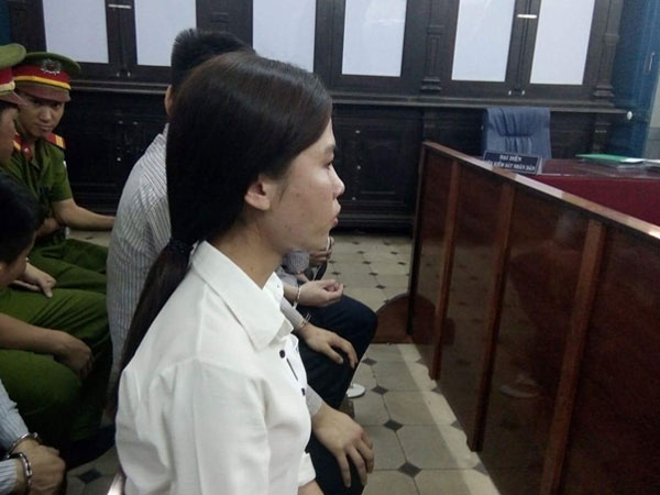 Cô gái đâm chết bạn trai mới quen vì bị sàm sỡ