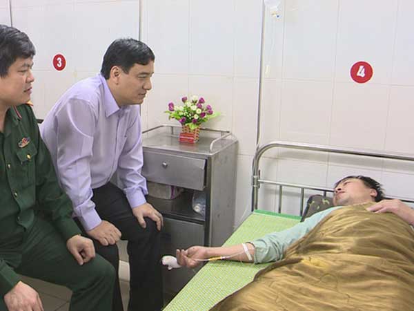 Trung úy đội quy tập mộ liệt sĩ vướng mìn khi làm nhiệm vụ