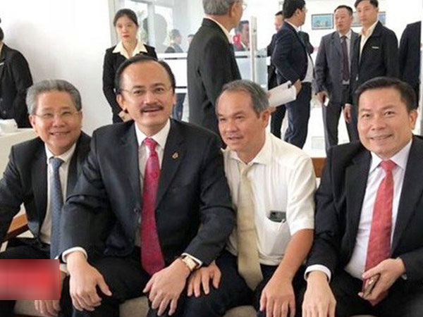 Bầu Đức: 'Tôi không gặp những người thiếu tự trọng'