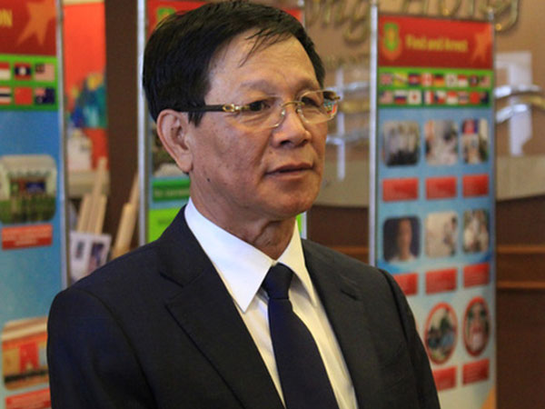 Cựu trung tướng Phan Văn Vĩnh và vụ án 'gỗ lậu' chưa hồi kết