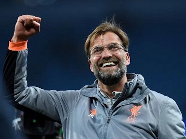 Klopp tưởng chuyện đùa khi nghe tin Barca bị loại