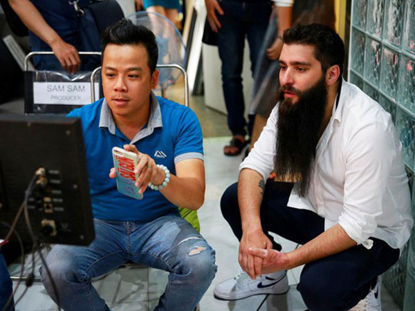Đạo diễn 'Cô Ba Sài Gòn' bất ngờ cầm trịch dự án 'Hậu duệ mặt trời' bản Việt