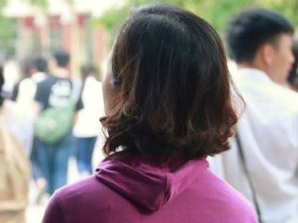 Áp lực hãi hùng bủa vây nữ sinh học giỏi