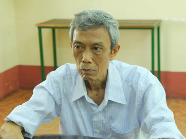 Hiệu trưởng trường Nguyễn Khuyến nói gì về 'kỷ luật sắt' khiến học sinh nhảy lầu tự tử