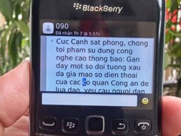Từ cuộc điện thoại mạo danh, một phụ nữ bị mất hơn 6 tỷ đồng