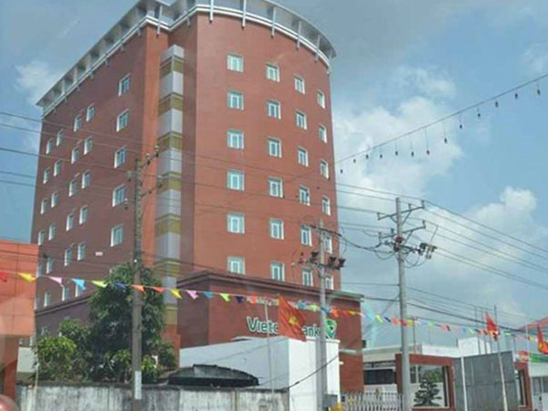 Các đại gia 'thổi bay' hơn 1.440 tỷ đồng của Vietcombank là ai?