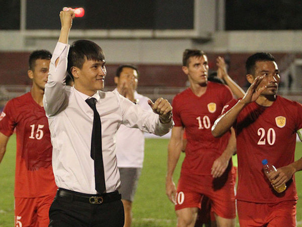 Dàn bom tấn của Công Vinh 'đá xấu' nhất V.League, HLV Miura nói gì?