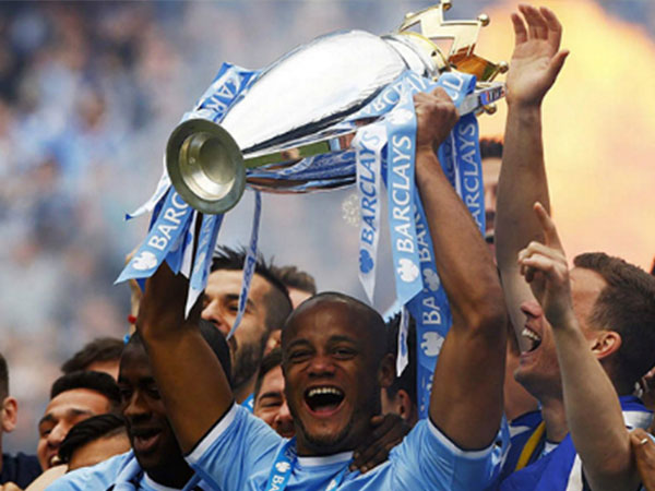 Man City được nhận cup vô địch sớm hai vòng
