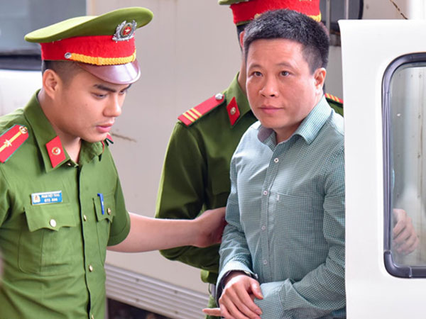 Nữ đại gia Hứa Thị Phấn vắng mặt trong phiên xử phúc thẩm Hà Văn Thắm