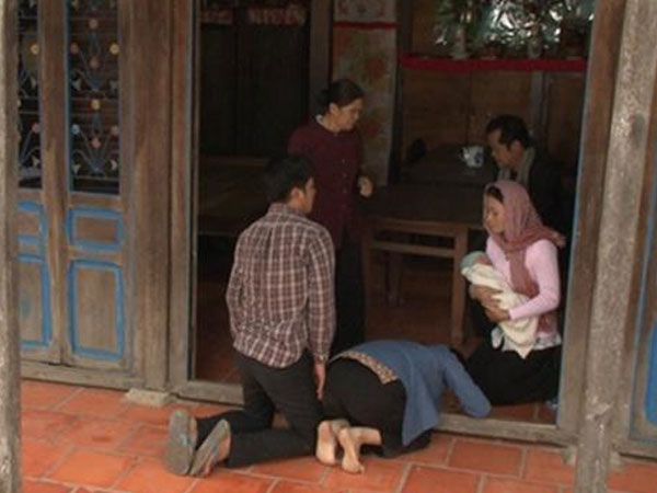 Những cảnh mẹ mất con đau đớn xé lòng trong phim Việt