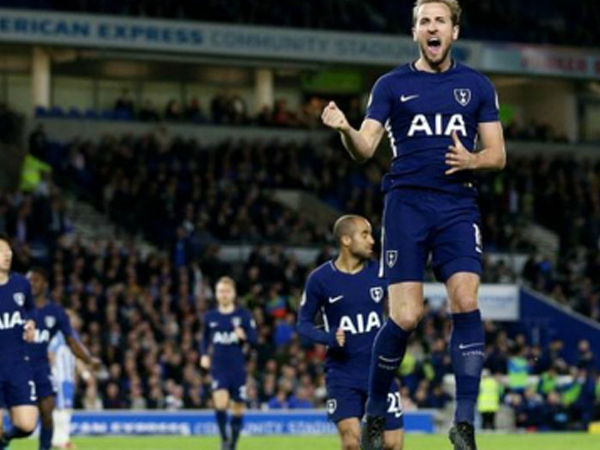 Tottenham chia điểm dù Harry Kane ghi bàn