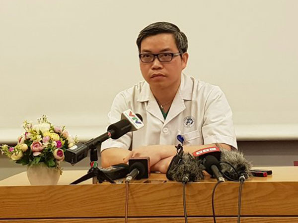 Bác sĩ BV Xanh Pôn nói gì trước khi bị đánh?
