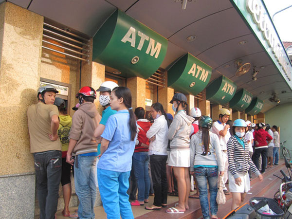 Chủ thẻ Vietcombank mất 50 triệu đồng vì chuyển nhầm tài khoản