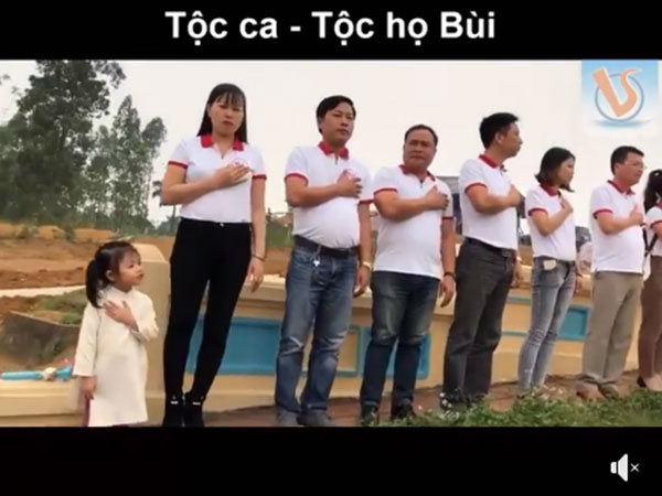 Khi xưa có Quốc ca, Đội ca,... giờ có 'Tộc ca' gây sốt
