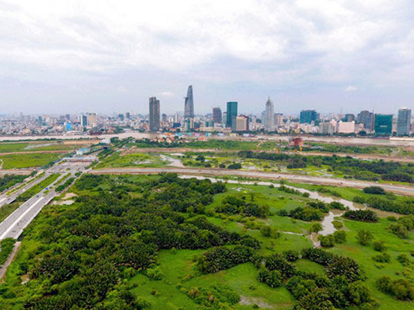 Khu Đông Sài Gòn tiếp tục sốt đất, chuyên gia cảnh báo vỡ bong bóng