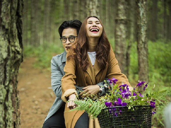 Những cặp bạn thân khác giới 'hiếm có khó tìm' của showbiz Việt