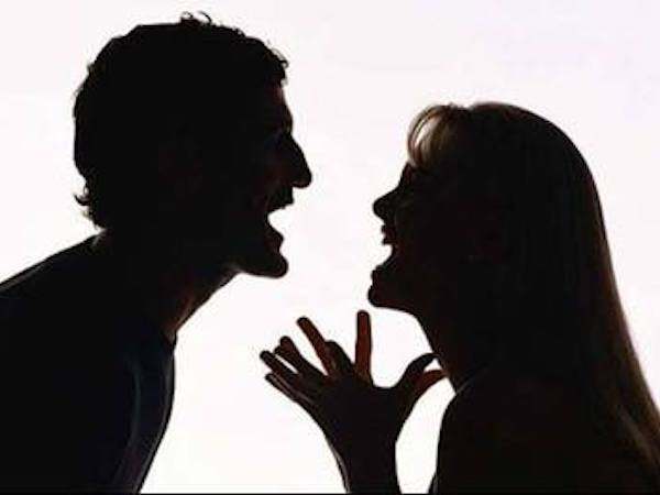 Xử phạt đối tượng hoang báo bị cướp để lừa công an tìm vợ về cho mình