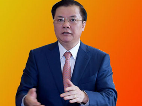 Bộ trưởng Đinh Tiến Dũng nói thuế tài sản sẽ chống đầu cơ đất