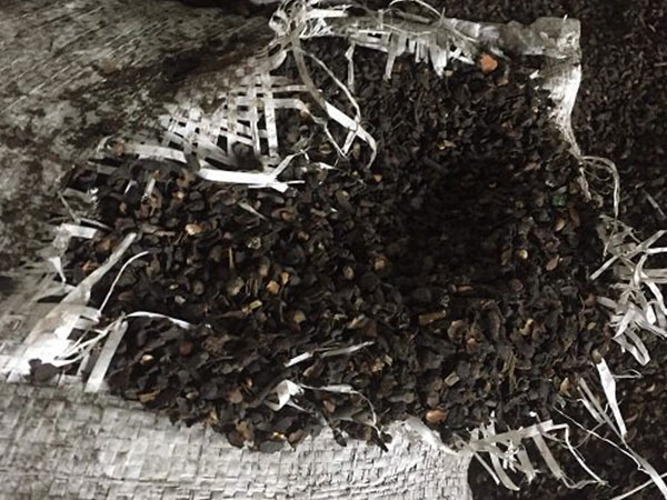 Vụ cà phê ngâm pin: Phó chủ tịch UBND tỉnh Đắk Nông ra công văn khẩn