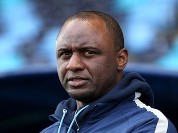 Patrick Vieira chưa nghĩ tới chuyện kế nhiệm Wenger