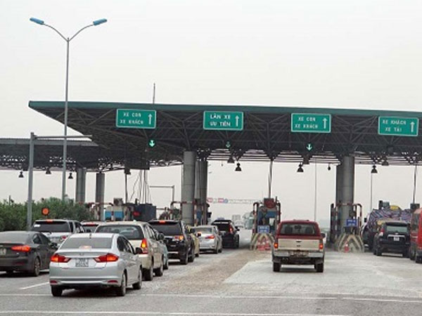 Chưa đến 30 km có một trạm thu phí Bình Phước vẫn muốn thêm BOT