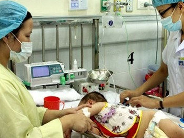 Phòng biến chứng nguy hiểm của viêm não, viêm màng não do mô cầu
