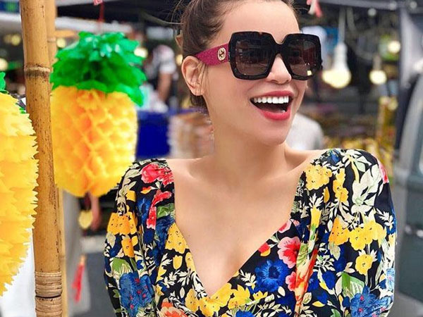 Bạn đã có áo sơ mi cổ vuông hot nhất hè như Hà Hồ chưa?