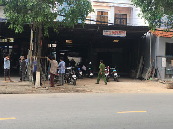 Ông chủ garage ô tô để lại thư tuyệt mệnh xin lỗi vợ con rồi ra sau nhà treo cổ