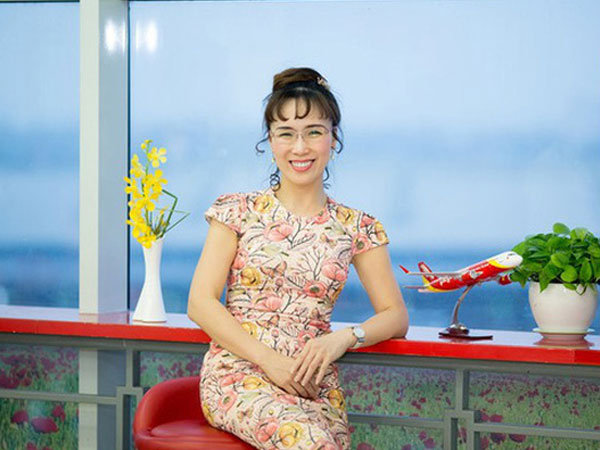 VnIndex đảo chiều tăng 5 điểm, tỷ phú Nguyễn Thị Phương Thảo vẫn 'mất' 344 tỷ đồng