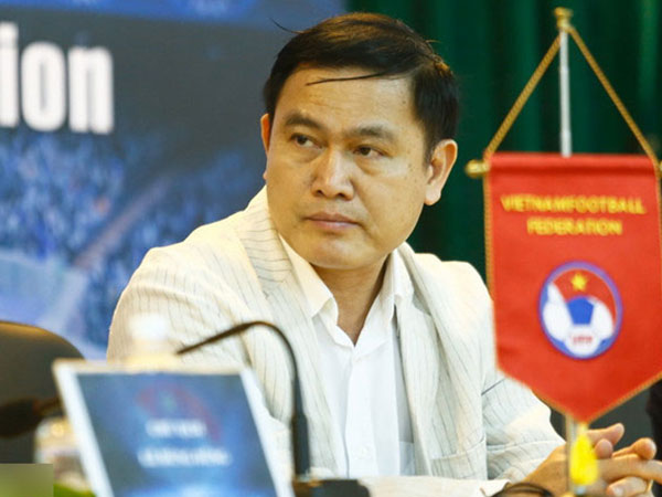 Bầu Tú rút khỏi cuộc đua Phó chủ tịch VFF