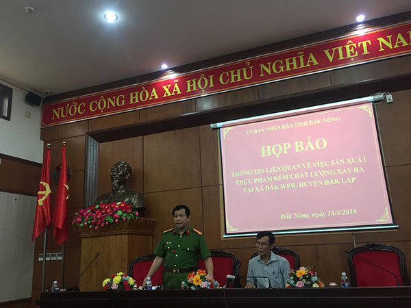Chiều nay công bố thông tin về vụ phế phẩm cà phê được nhuộm bằng dung dịch pin Con Ó