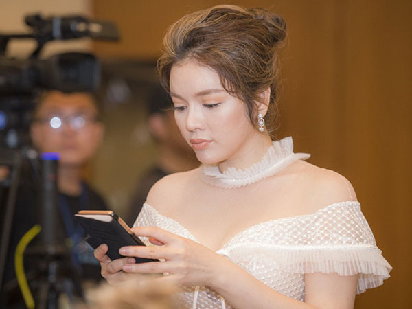 Lý Nhã Kỳ: 'Tin bị bắt được tạo ra với mục đích công kích, xúc phạm và gây tổn thương'