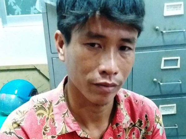 Mâu thuẫn khi đánh bài, đâm chết bạn tại phòng trọ